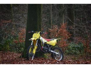 ② SUZUKI 85 RM 2012