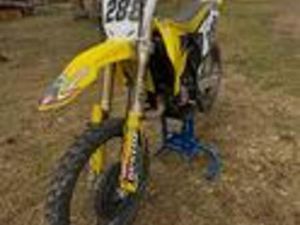 SUZUKI RM 125
