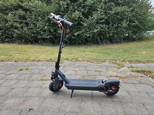 E-SCOOTER SEGWAY-NINEBOT MAX G3 D – TOP ZUSTAND