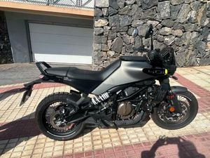 HUSQVARNA - SVARTPILEN 401