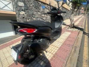 PIAGGIO - BEVERLY 400