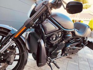 HARLEY DAVIDSON V-ROD VRSCDX SPEZIAL