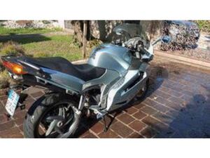 RST 1000 FUTURA (2001 - 04)