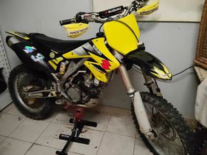 SUZUKI RMZ 250 S/MATRÍCULA CUSTÓIAS, LEÇA DO BALIO E GUIFÕES