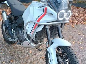 DUCATI DESERT X