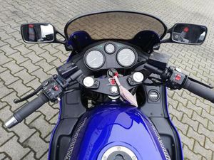 TRIUMPH TROPHY MOTORRAD MIT KOFFERSET - TOURENMASCHINE