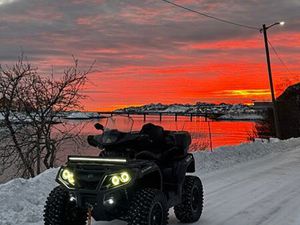 CAN-AM OUTLANDER MAX XT-P 1000