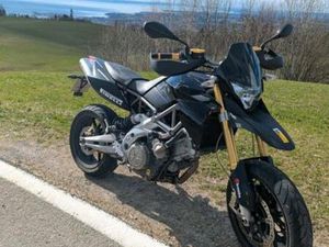 APRILIA DORSODURO 750