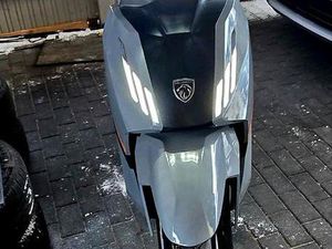 ROLLER PEUGEOT TWEET 50 GT FAST NEU