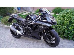 SUZUKI GSX-R 600 | 2012 | 10.000 KM REAIS | 100% ORIGINAL ODIVELAS