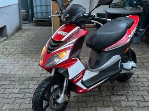 PIAGGIO NRG POWER 14TKM TOP ROLLER