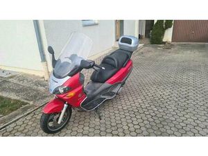 ROLLER PIAGGIO X9 250