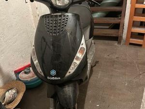 PIAGGIO ZIP 2 50 CCM NEUE REIFEN