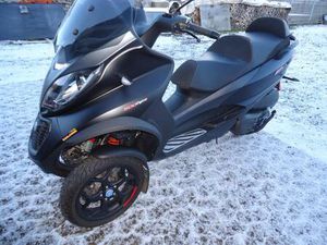 PIAGGIO MP3 500 HPE SPORT + SCHWARZMATT +