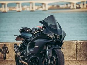 YAMAHA R7 LIMITADA 35KW ESGUEIRA