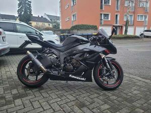 KAWASAKI NINJA ZX-6R