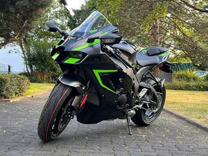 KAWASAKI NINJA ZX10R
