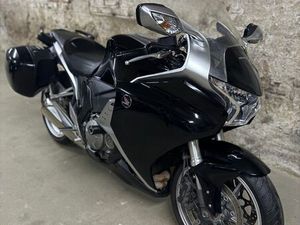 HONDA VFR