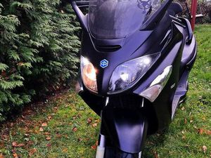 SKUTER PIAGGIO 125 XEVO LOWICZ