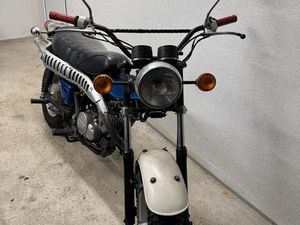 SUZUKI RV 125 VINTAGE MOTORRAD OLDTIMER SCHEUNENFUND