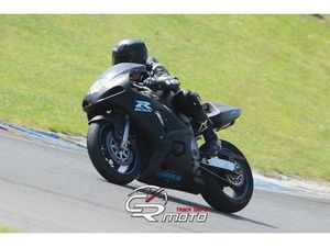 SUZUKI GSX-R 600 TRACKBIKE RENNSTRECKE BAUJAHR 2000