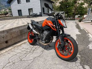 KTM 790 DUKE