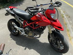 DUCATI HYPERMOTARD 1100S