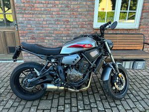 YAMAHA XSR 700