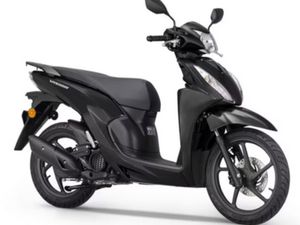 HONDA VISION 110 , BJ 2022 , 3000KM , WIE NEU IN SCHWARZ..