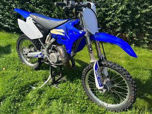 YAMAHA YZ 125