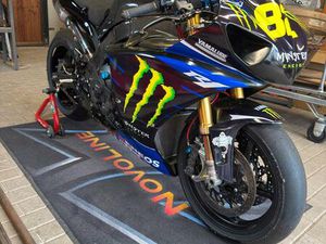 YAMAHA R1 RN22 RACEBIKE/RENNSTRECKE