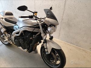 TRIUMPH SPEED TRIPLE 955 I