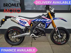 RIEJU MRT 50 SM PRO EURO 4 50 CC