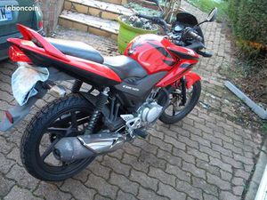 MOTO HONDA 125 CBF