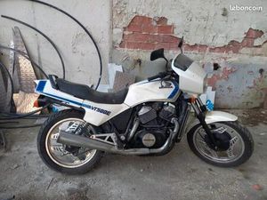 HONDA VT 500