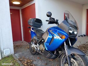 VENDS MOTO HONDA 1000 XL VARADERO