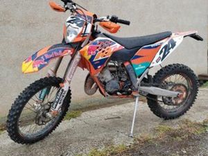 KTM 125 EXC – 2010 – TRÈS BON ÉTAT
