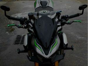 KAWASAKI Z900 SE 2025