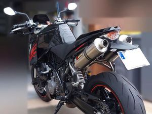KTM 990 SUPERDUKE SÉRIE BLACK EDITION