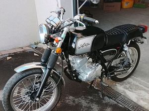 MOTO 125