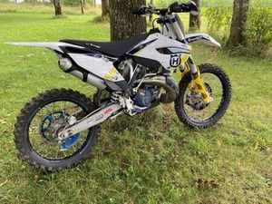 MOTO CROSS HUSQVARNA 250TC