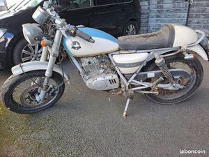 MASH CAFÉ RACER 125