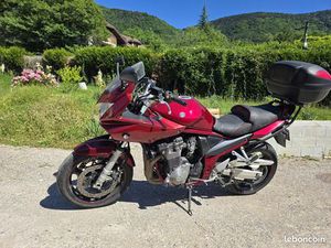 SUZUKI BANDIT 1200 GSF 1250 CC AVEC ABS – 2006 – 59 950 KM – TRÈS BON ÉTAT