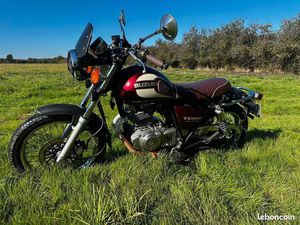 SUZUKI TU 250