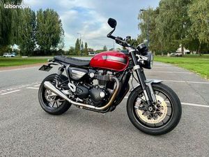 TRIUMPH SPEED TWIN 1200