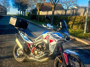 HONDA AFRICA TWIN 1100 DCT SE SUSPENSION ÉLECTRONIQUE GARANTIE CONSTRUCTEUR 3 ANS FULL OPTIONS
