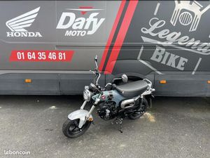 HONDA DAX 125 - 82/MOIS