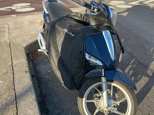 PIAGGIO LIBERTY 125 ABS – 11 400 KM – TRÈS BON ÉTAT