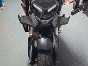 50 CC ÉLECTRIQUE – 2 BATTERIES – DÉBRIDÉE