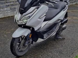 HONDA FORZA 279 CC